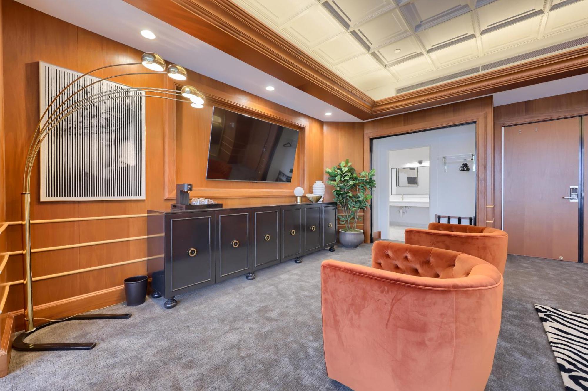The Executive And Events Ephrata