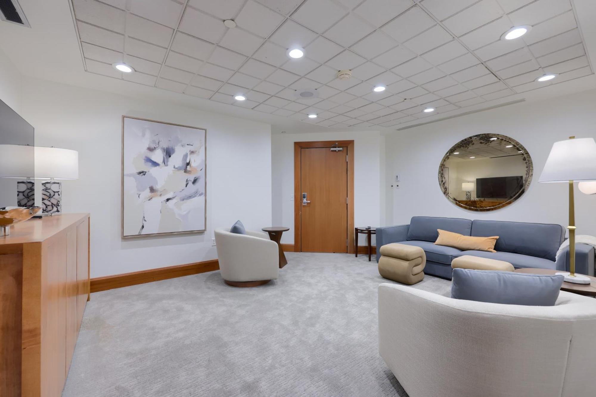 Hotel The Executive And Events